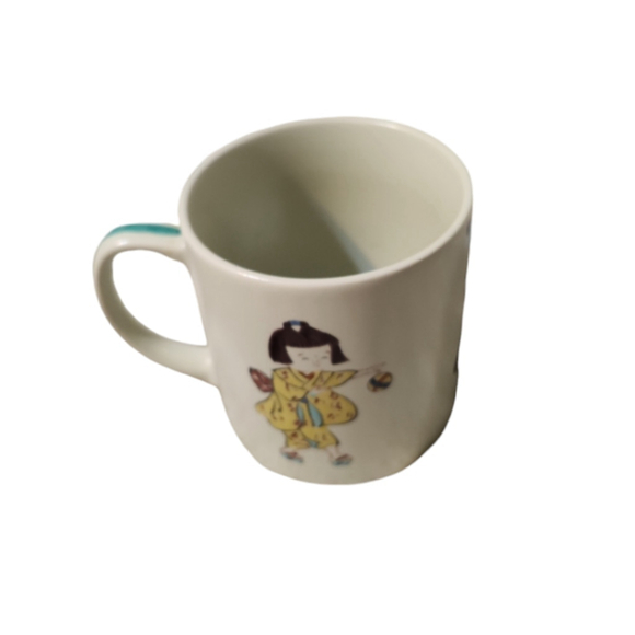 Cute Small Teacup Mug with Japanese Child at Play Design - Picture 5 of 5